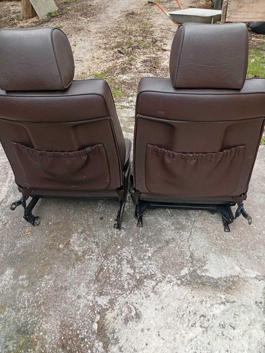 Mercedes W124 - Bancos e quartelas de porta