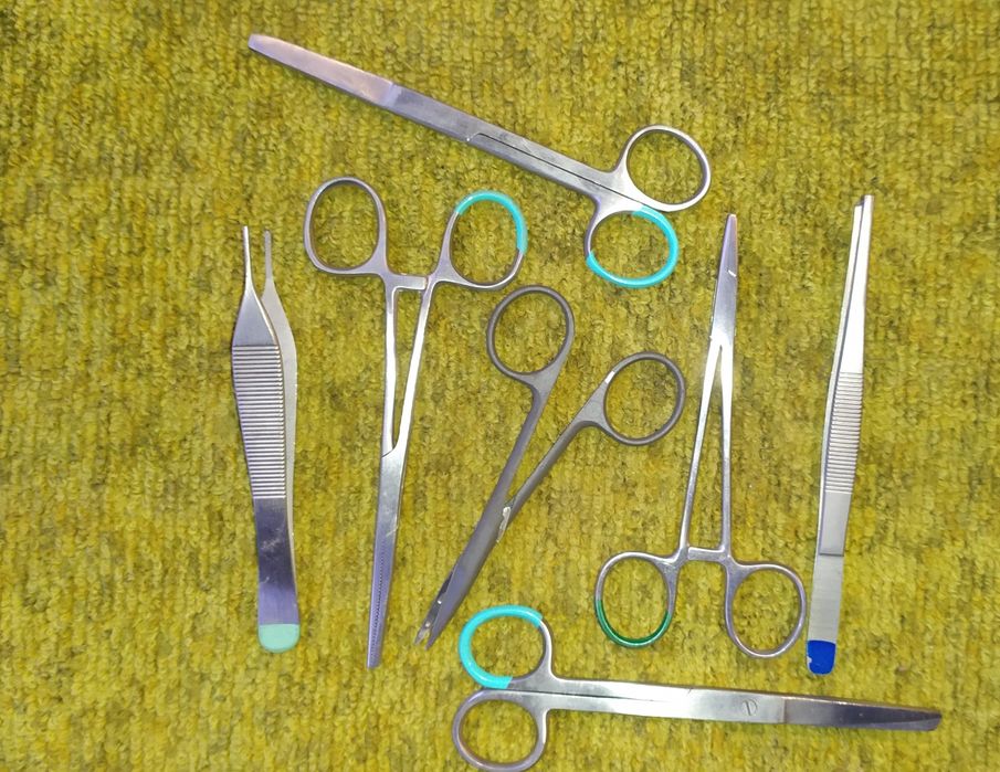 Продам   ножиці .