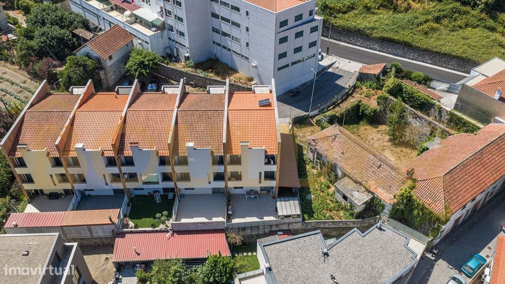 Moradia T4 em Póvoa de Lanhoso