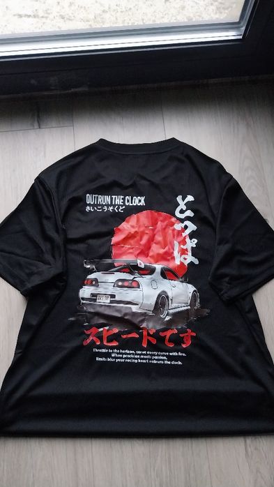 Czarny T-shirt Japońskie Auto M - Odzież Motoryzacyjna Modna