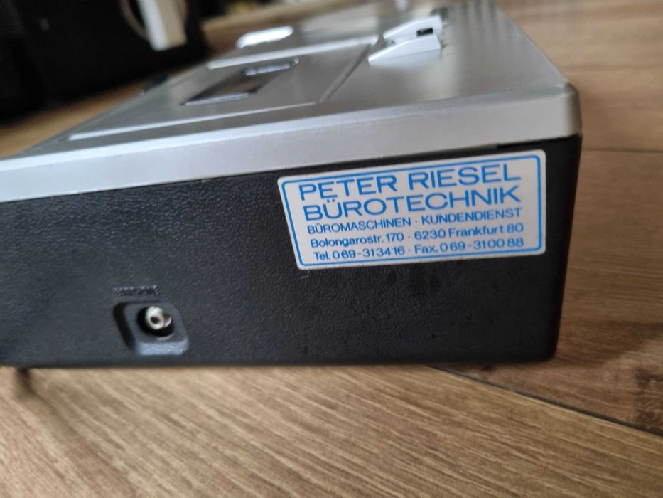 Magnetofon Sanyo zabytkowe