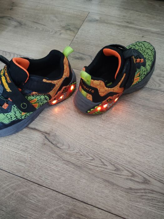 Sketchers sneakersy 35 dinozaury