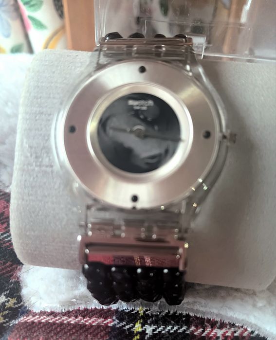 Relogio pulseira marca  swatch e anel da Tous novos