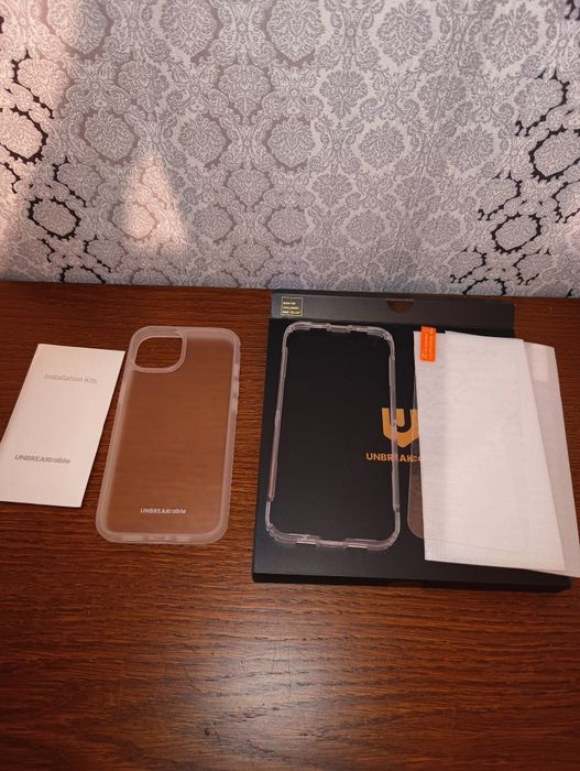 Etui i szkło hartowane do iPhone 14