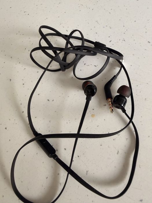 Telefon dotykowy cavion base sluchawki jbl