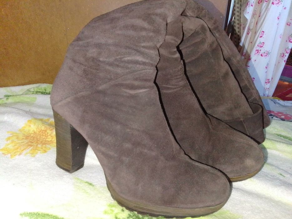 Зимові чоботи на підборах