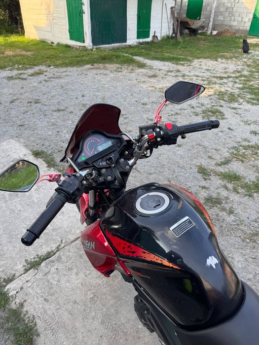 Продам ліфан кп 200