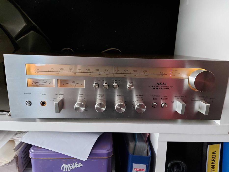 amplituner stereo Akai AA-1030