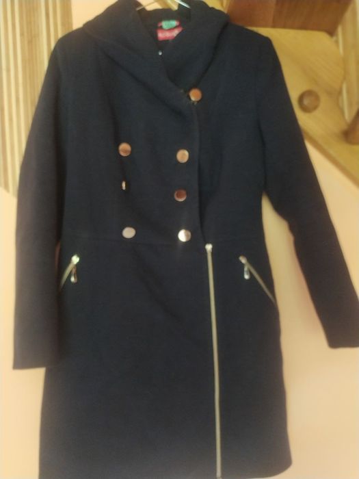 Плащ на осінь пізню та ранню весну