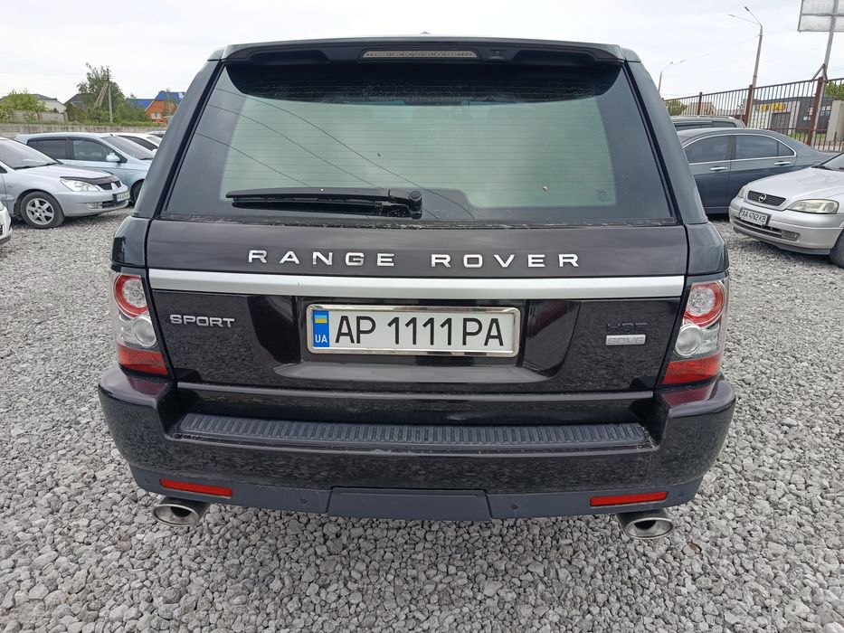 Range Rover Sport 2012 года 3.0 турбодизель полная комплектация в идеальном состоянии