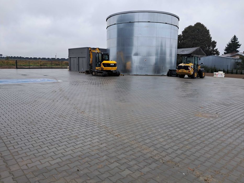 Brukarstwo przemysłowe ,maszynowe układanie kostki , niwelacja 3D