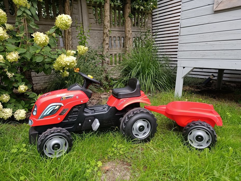 Traktor z przyczepą XXL farmer