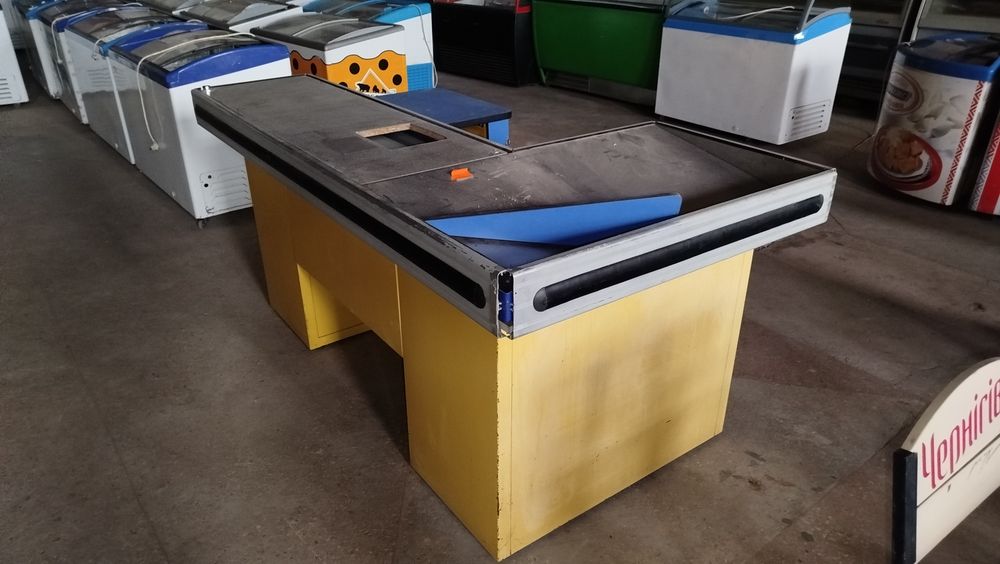 Кассовые боксы. Тумбы. Стелажи. Тележки. Карзины. Холодильное оборудов