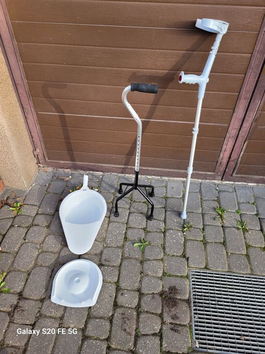 Łaska podpora ubikacja