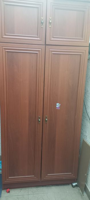 Продаю дерев'яну  ШАФУ