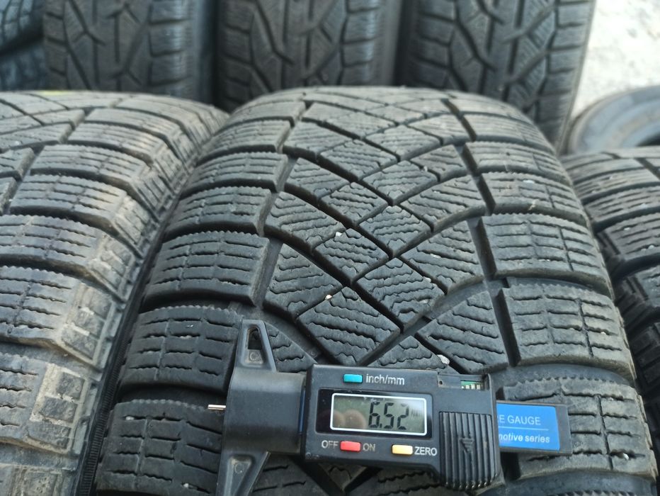 Зимние шины 215/65 R16 Triangle TR777 Pirelli Ice Zero FR Nexen