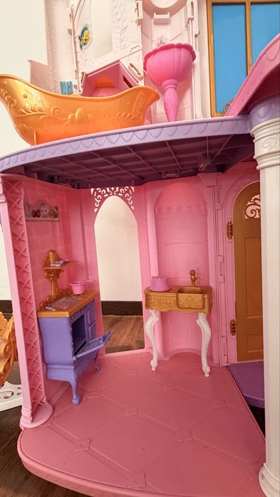 Castelo das Princesas Disney ( sem as bonecas)