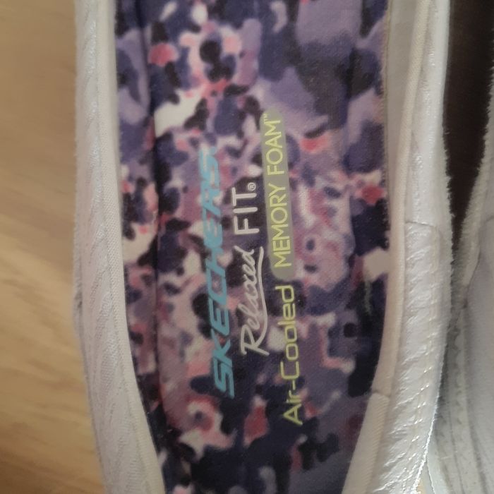 мокасини жіночі від skechers