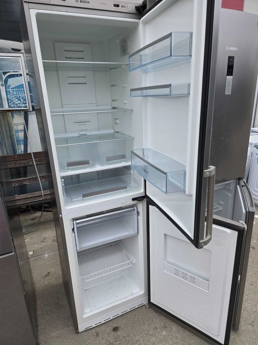 JANKI, ul. Wspólna 6 Lodówka używana Bosch 200cm