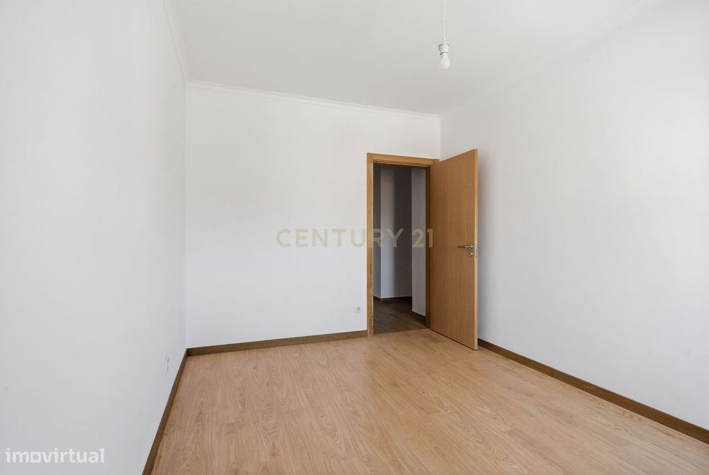 Apartamento T3 renovado centro da Ericeira