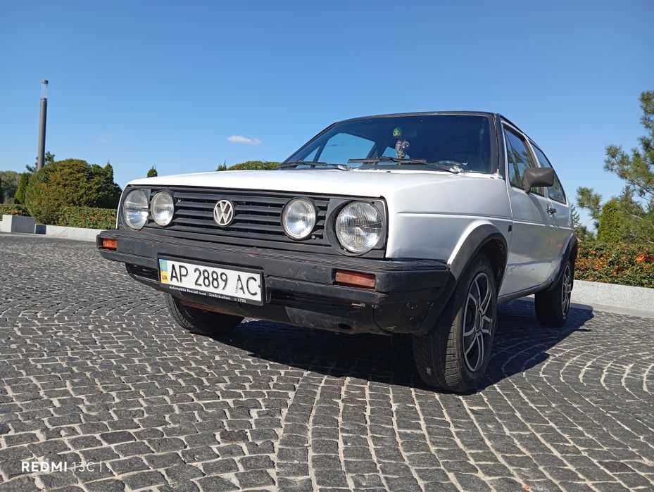 Volkswagen Golf 2