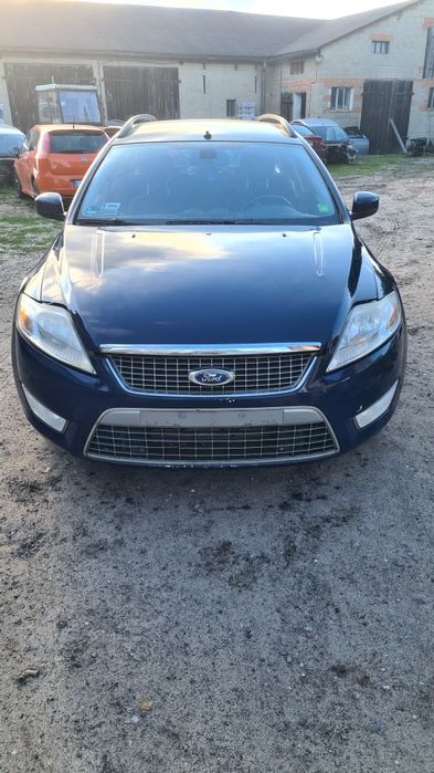 Kompletny przod mondeo mk4 kod lakieru A8