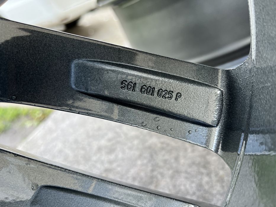 Диски титани R19 Passat R Line 8Jx19H2 ET48  tiguan jetta 5х112