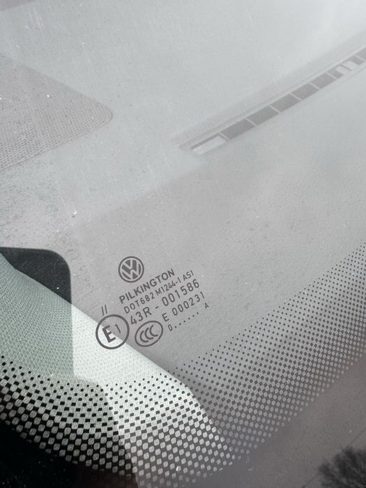 Volkswagen Touran 2011 рік