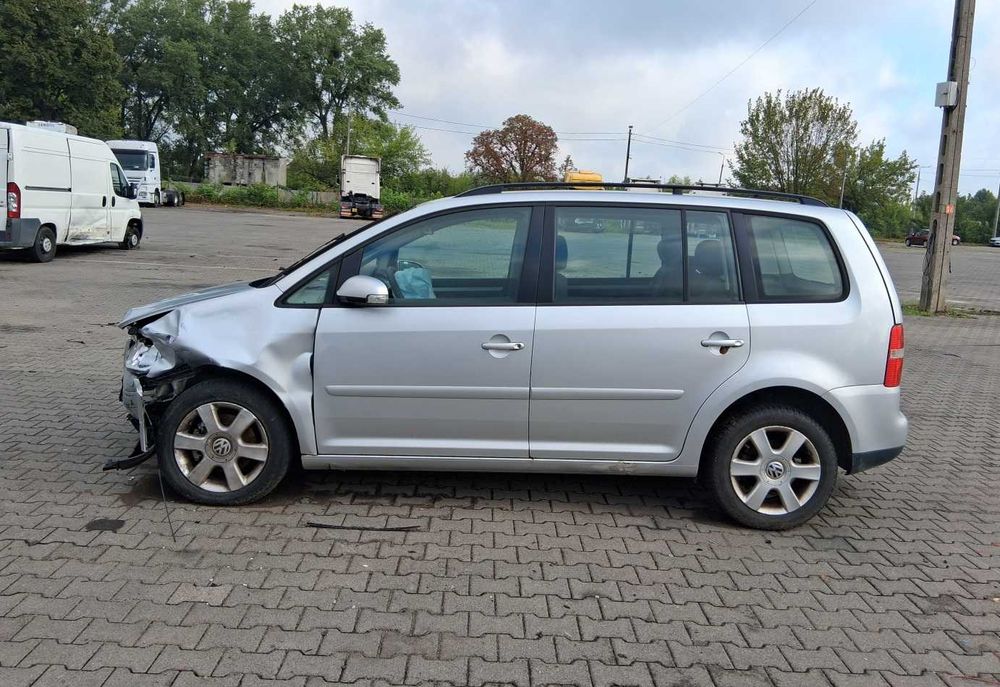 2003 Volkswagen Touran 1.9 TDI AVQ 101 KM LAKIER LA7W Silnik Skrzynia części