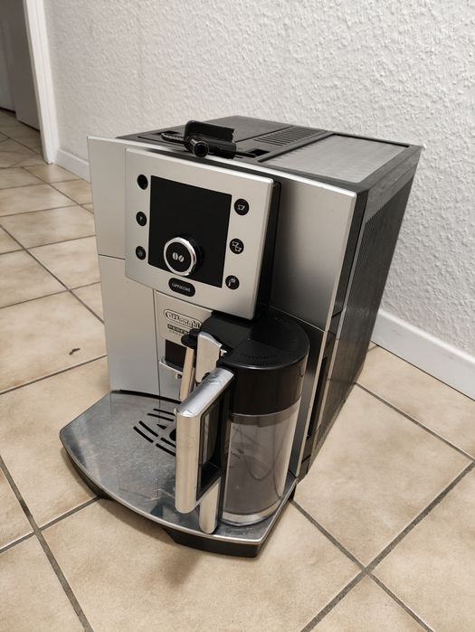 Кофемашина В Каждый Дом ® Delonghi PERFECTA ESAM 5500