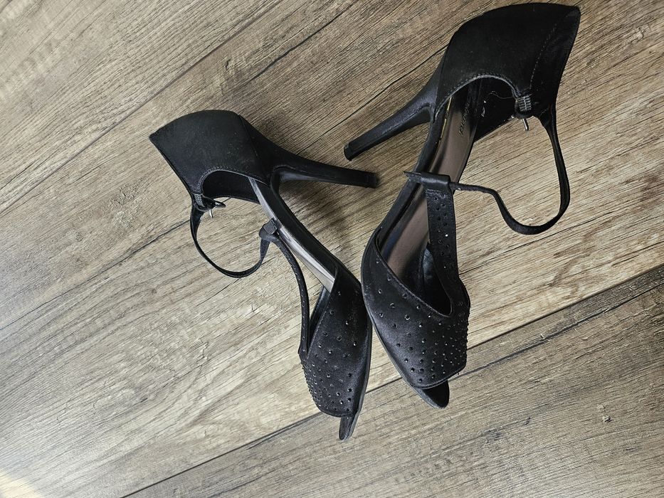 Szpilki z cekinami 38 damskie buty na obcasie szpileczki kobiece