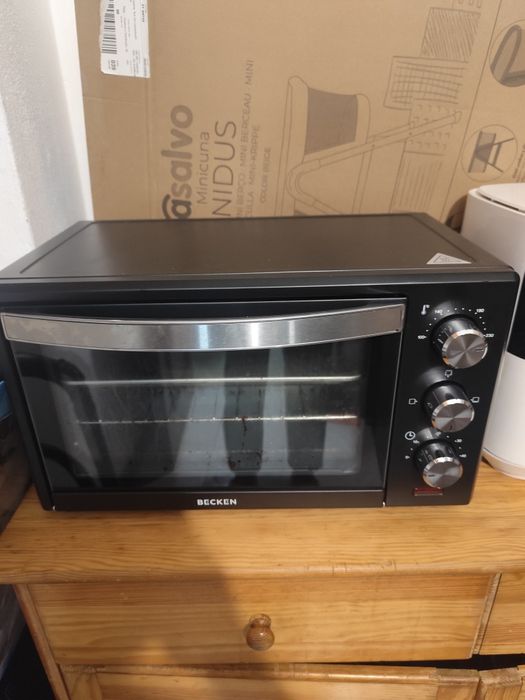 Forno elétrico novo