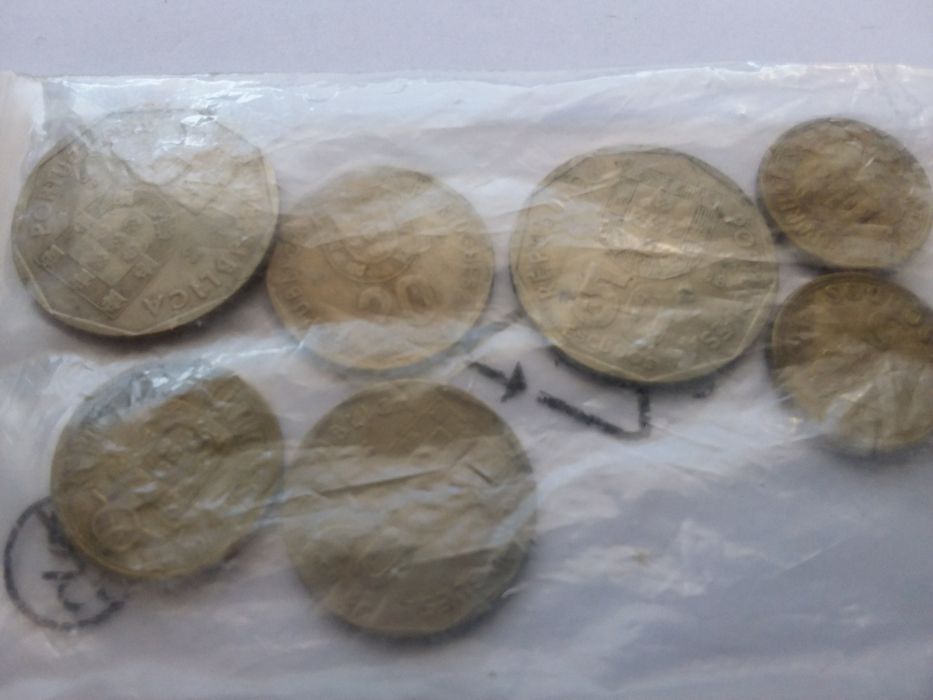 Moedas antigas para veder