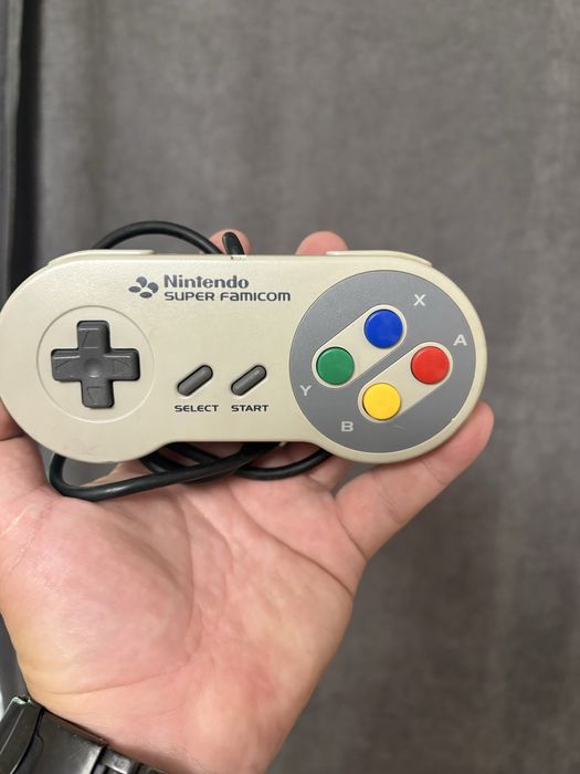 Nintendo superfamicom 16bit оригінальна 100-220 вольт