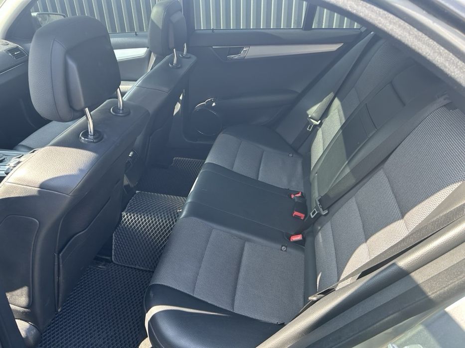 Mersedes -Benz C-class 2010