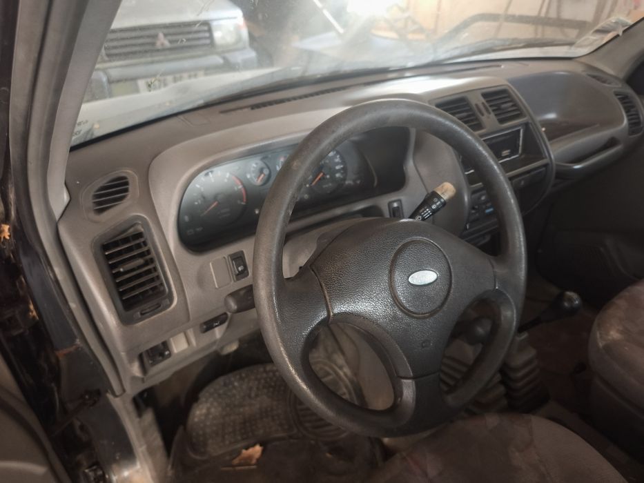 Ford Maverick / Nissan Terrano