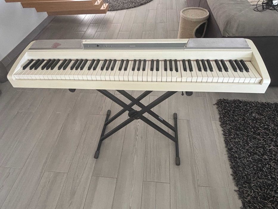 piano Korg Branco sp-1705