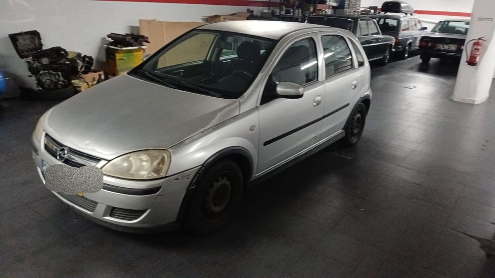 Opel corsa 1.3 CDTI — photo 3