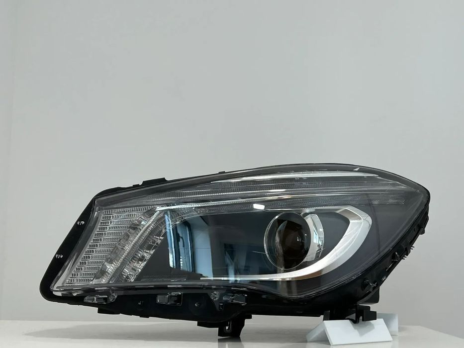Farol Otica Original Mercedes CLA W117 Bi-Xenon lado Esquerdo