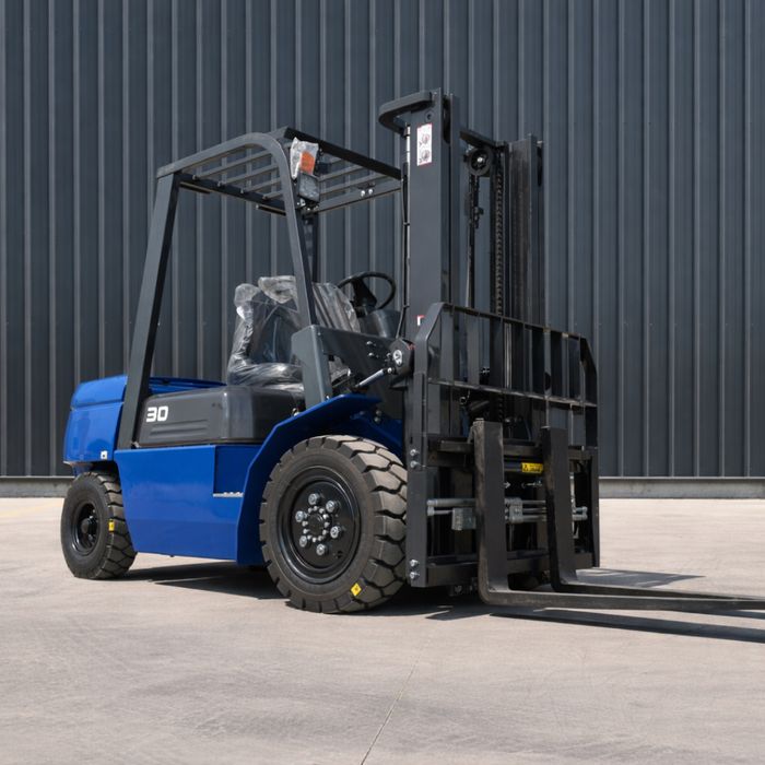 Empilhador 3T - Kubota V2403 – RIPPA