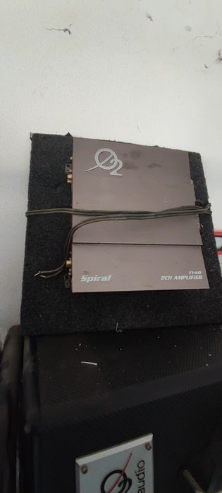 Amplificador oxygén e subwoofer