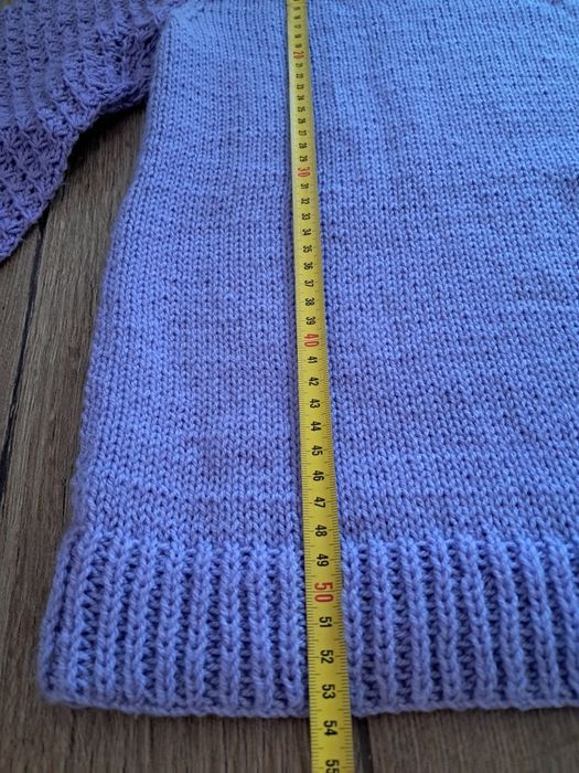 Przepiękny sweterek liliowy, ciepły, xs