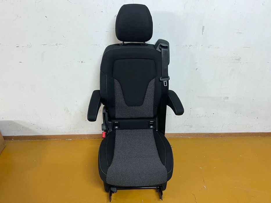 Mercedes Benz V-klasa/Vito W447/W448 fotel pojedynczy materiałowy NOWY