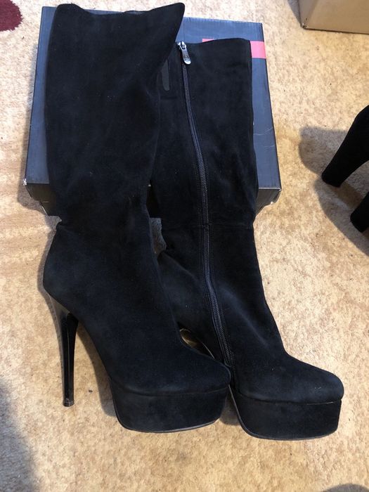 Ботфорди замш 38 р