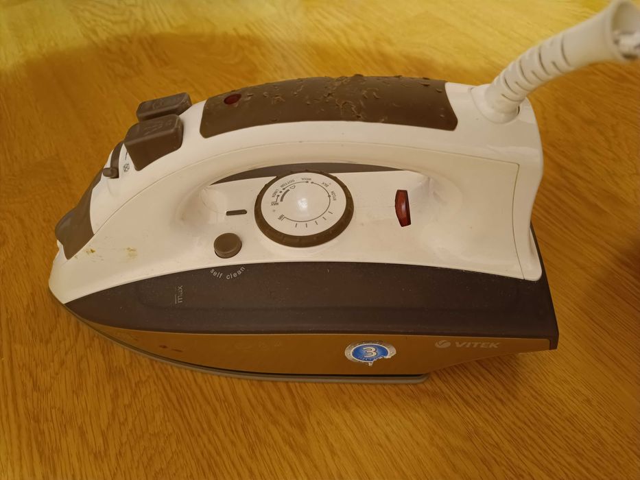 Праска Vitek VT-1209