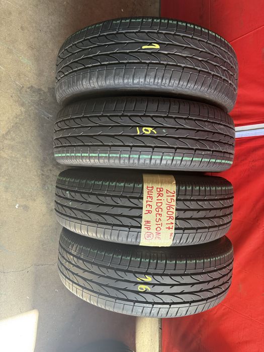 Pneus 215/60/17 Bridgestone Todos Iguais impecaveis