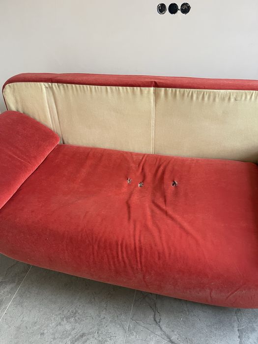 Срочно продам диван Недорого
