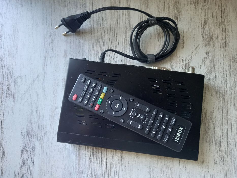 Box izibox basic hd como nova