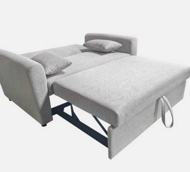 Sofa cama em bom estado