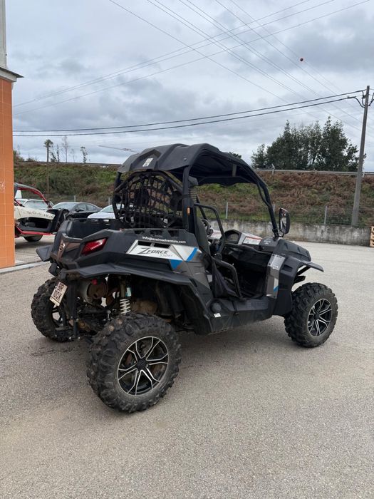 Buggy CFMoto zforce 550 ex